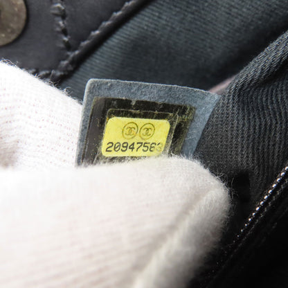 CHANEL Matelasse SilverHardware Shoulder Bag Calf Ladies [Used]