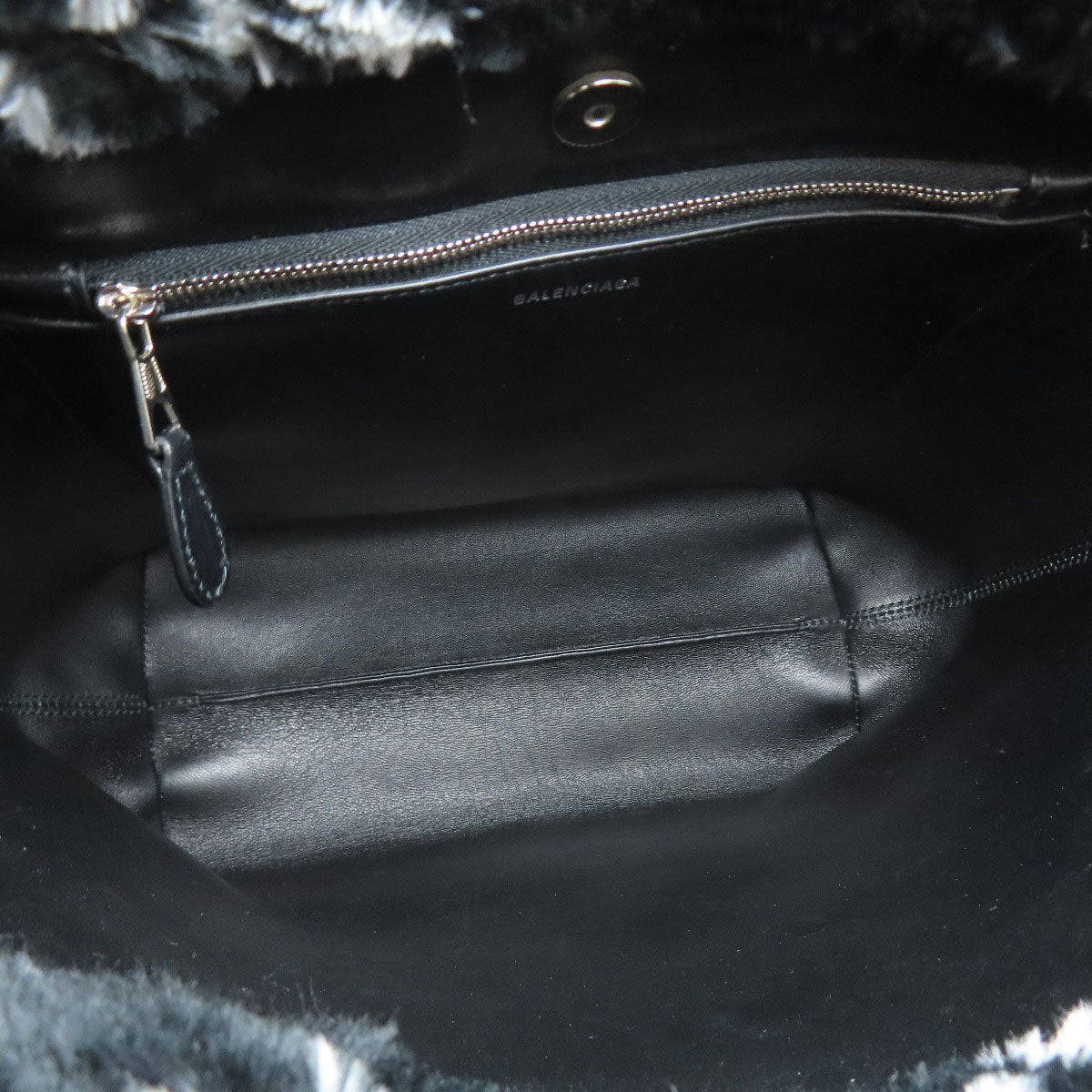 BALENCIAGA 581762 Everyday 2WAY Handbag Fur Ladies [Used]