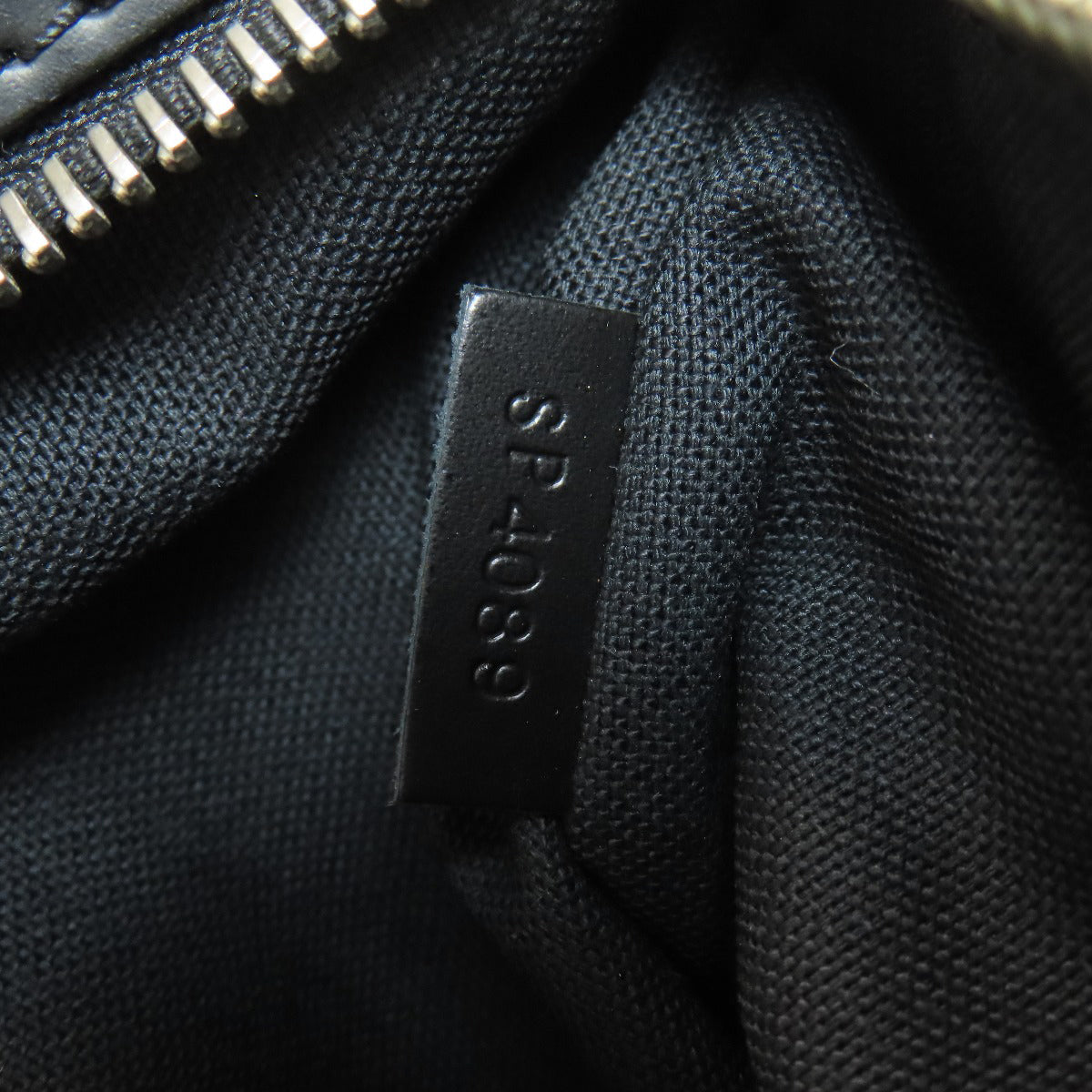 LOUIS VUITTON N58029 District MM Shoulder Bag Damier canvas mens [Used]