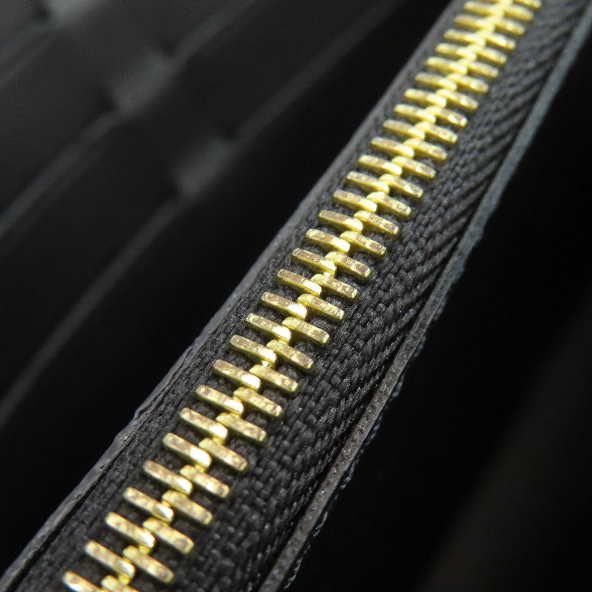 LOUIS VUITTON M64551 Portefeiulle ã» Capsines Long wallet (with coin pocket) Taurillon Clemence Ladies [Used]