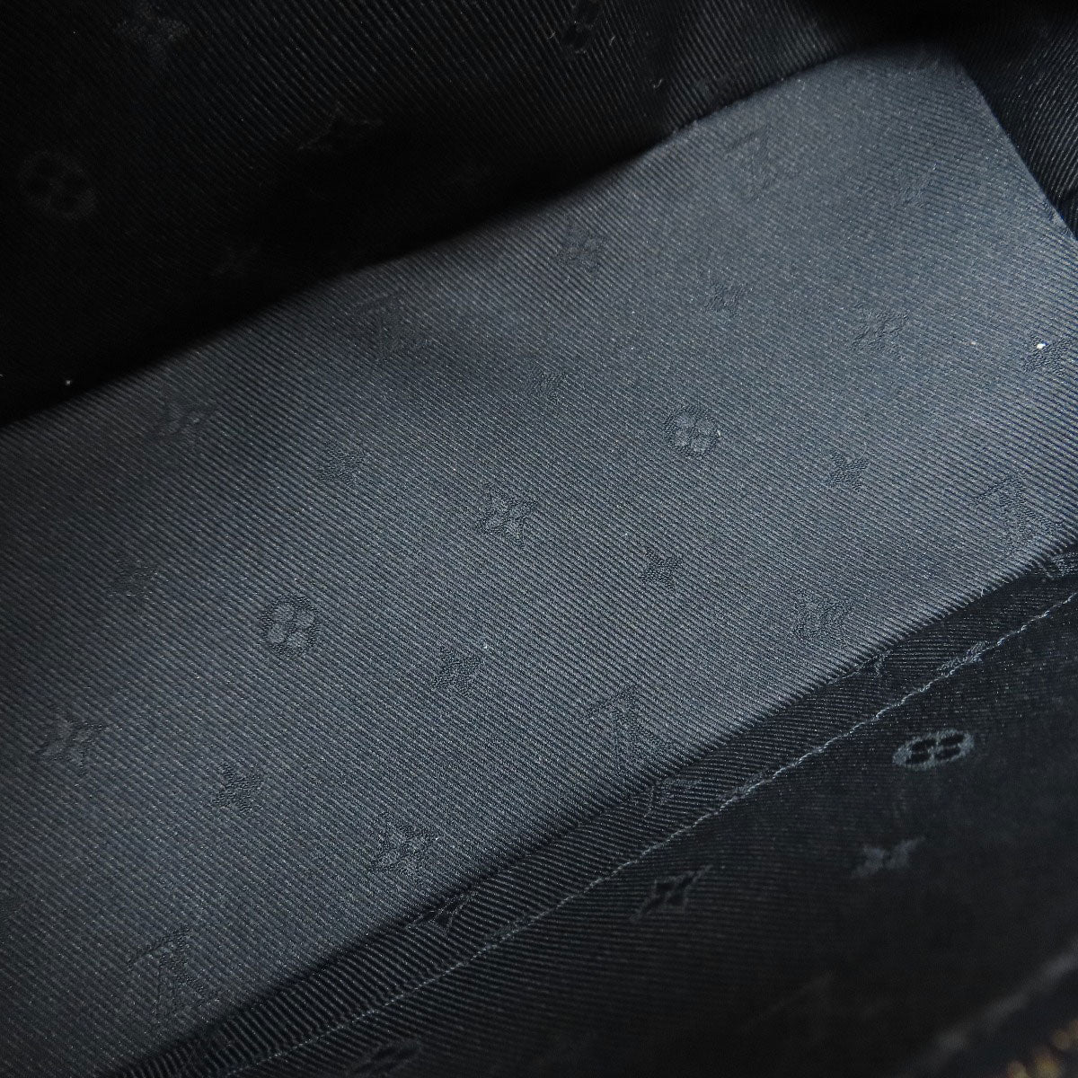 LOUIS VUITTON M59793 Alma Soft BB Bubblegram Handbag Calf Ladies [Used]