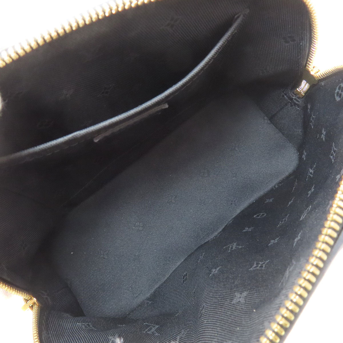 LOUIS VUITTON M59793 Alma Soft BB Bubblegram Handbag Calf Ladies [Used]