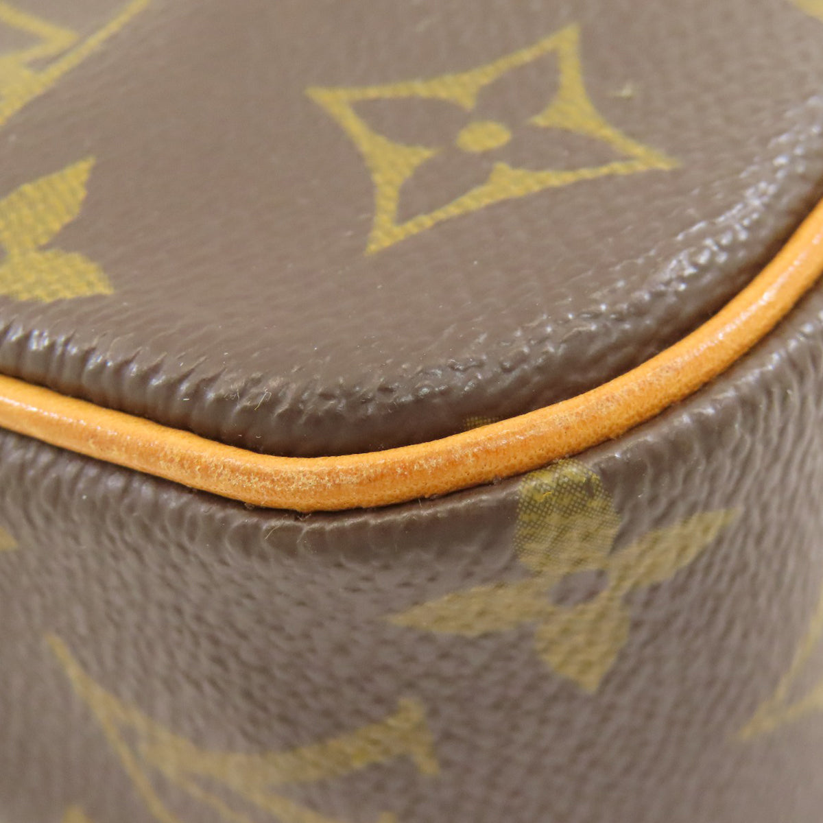 LOUIS VUITTON M51183 Pochette Cite Handbag Monogram canvas Ladies [Used]