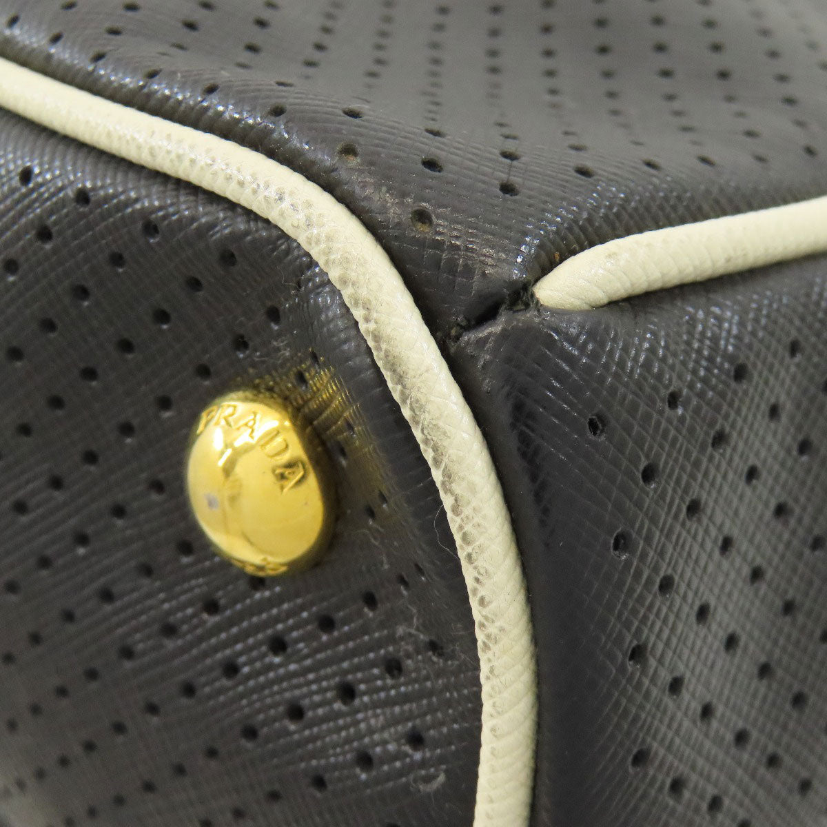 PRADA punching Tote Bag Safiano Ladies [Used]