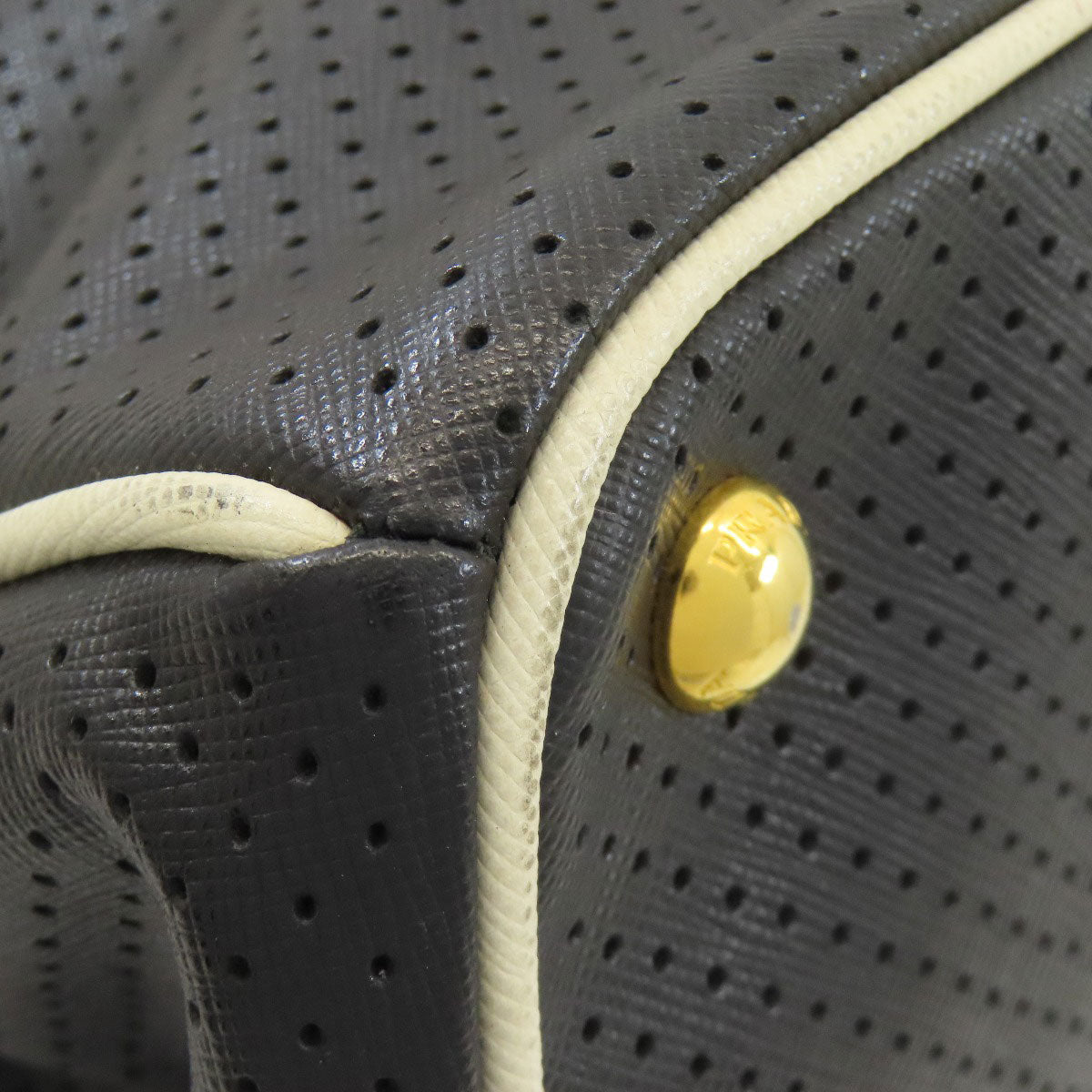 PRADA punching Tote Bag Safiano Ladies [Used]