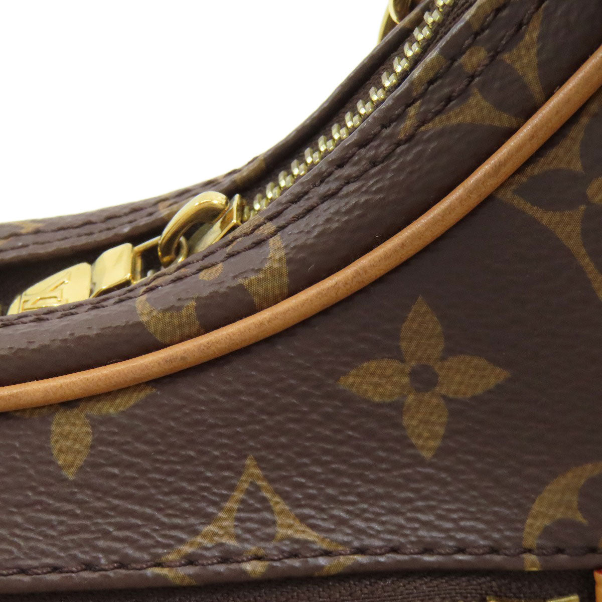 LOUIS VUITTON M81098 loop Shoulder Bag Monogram canvas Ladies [Used]