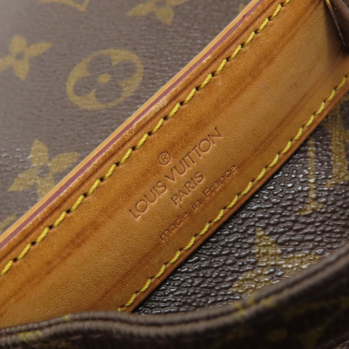 LOUIS VUITTON M45236 Amazon Shoulder Bag Monogram canvas Ladies [Used]