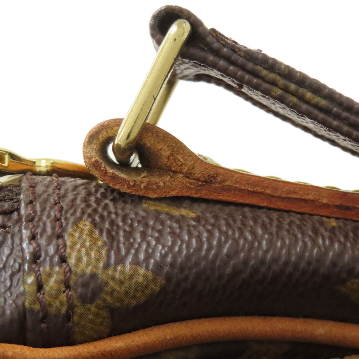 LOUIS VUITTON M45236 Amazon Shoulder Bag Monogram canvas Ladies [Used]