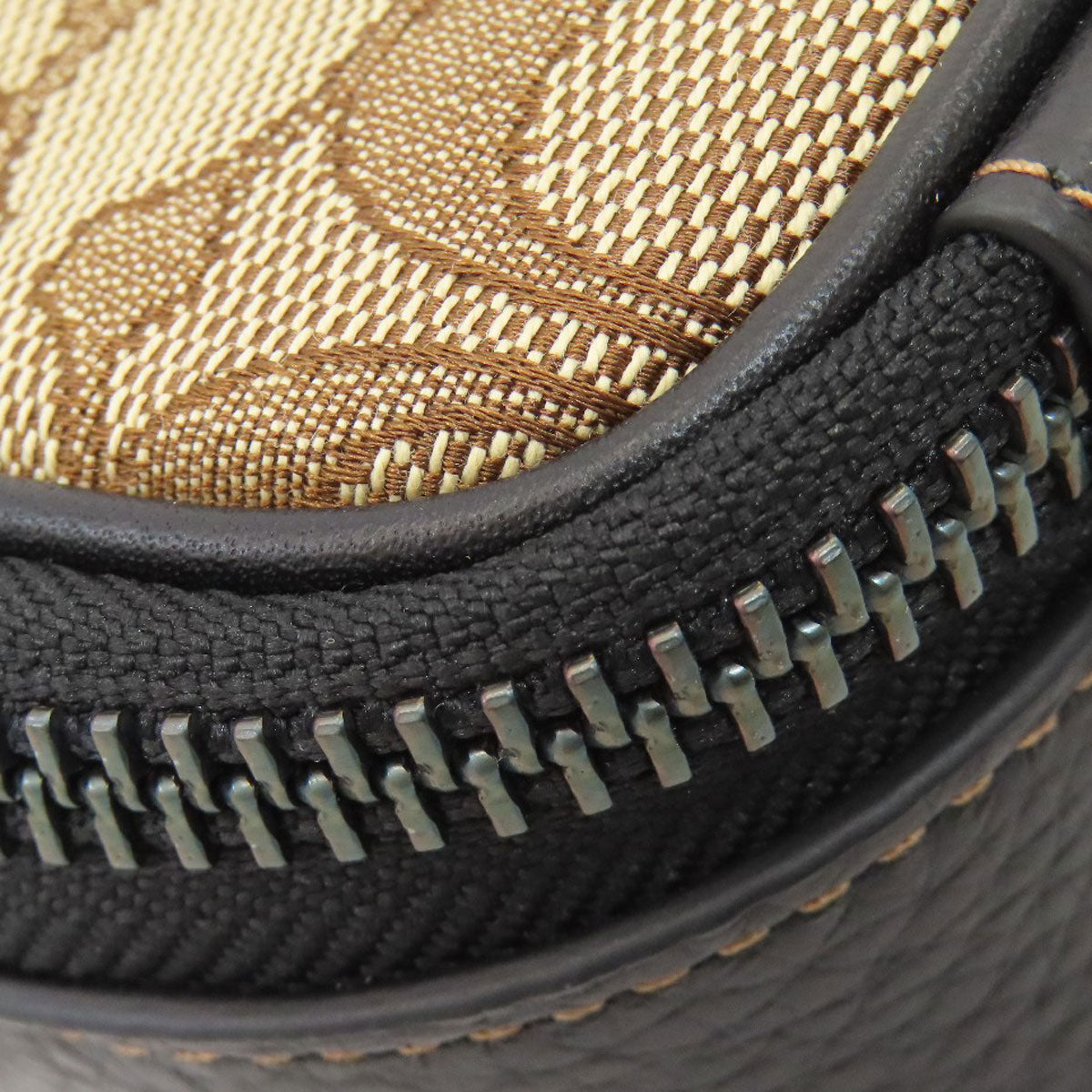 COACH CH097 Stanton Crossbody Signature Shoulder Bag Canvas LeatherLadies [Used]