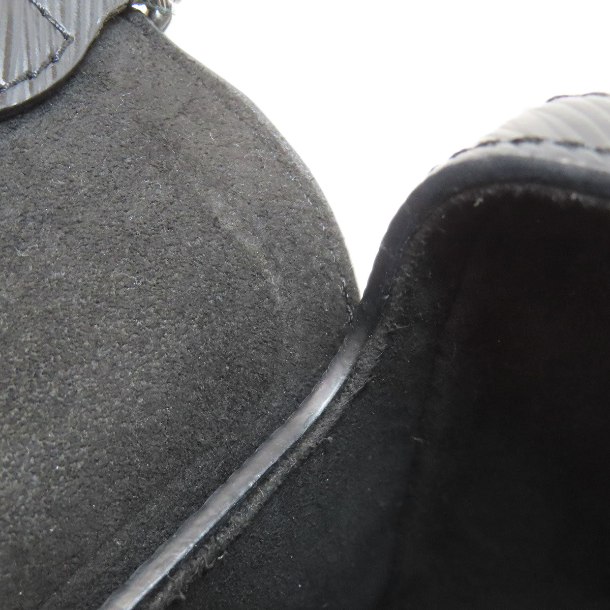 LOUIS VUITTON M21118 Twist PM Shoulder Bag Epi Leather Ladies [Used]