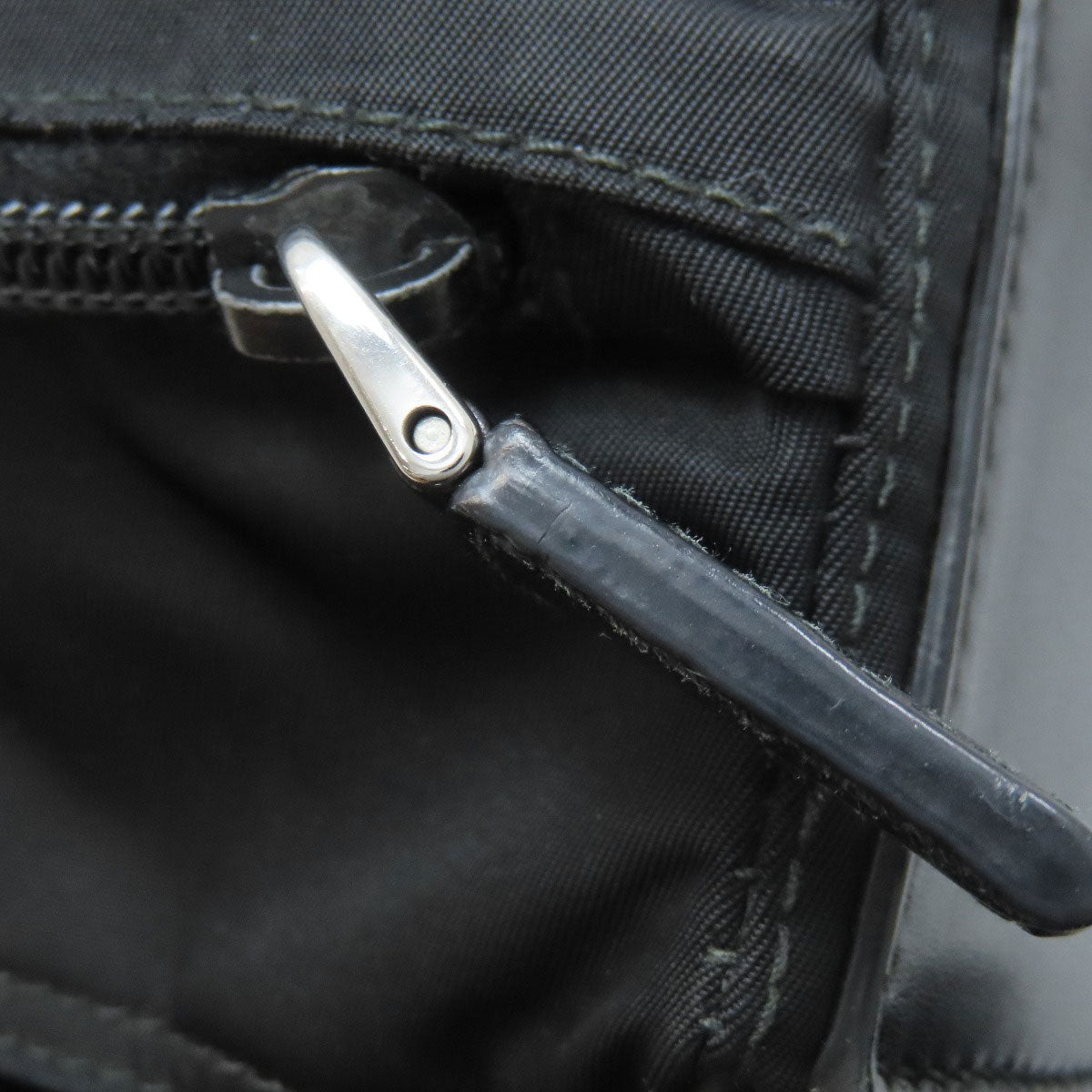 PRADA Logo Hardware Shoulder Bag Nylon Ladies [Used]