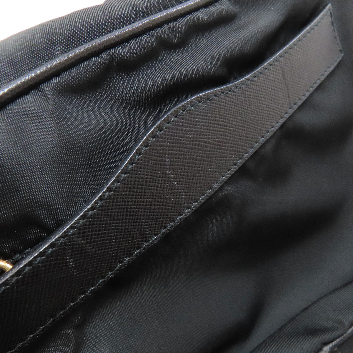 PRADA BT0050 Logo Hardware Shoulder Bag Nylon Ladies [Used]