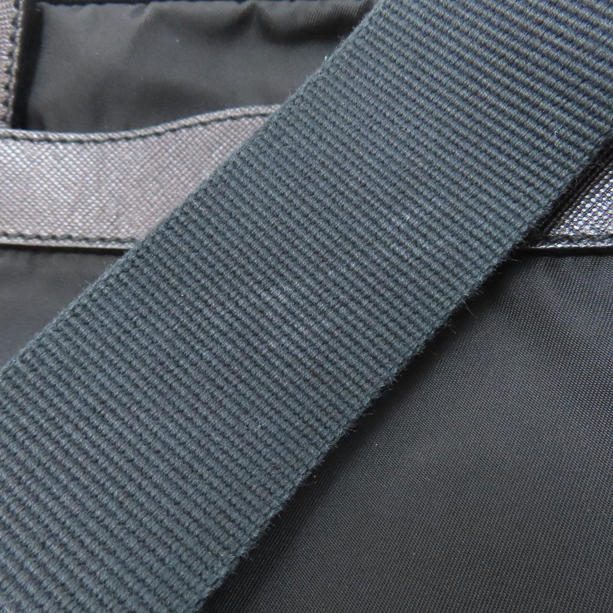 PRADA BT0050 Logo Hardware Shoulder Bag Nylon Ladies [Used]