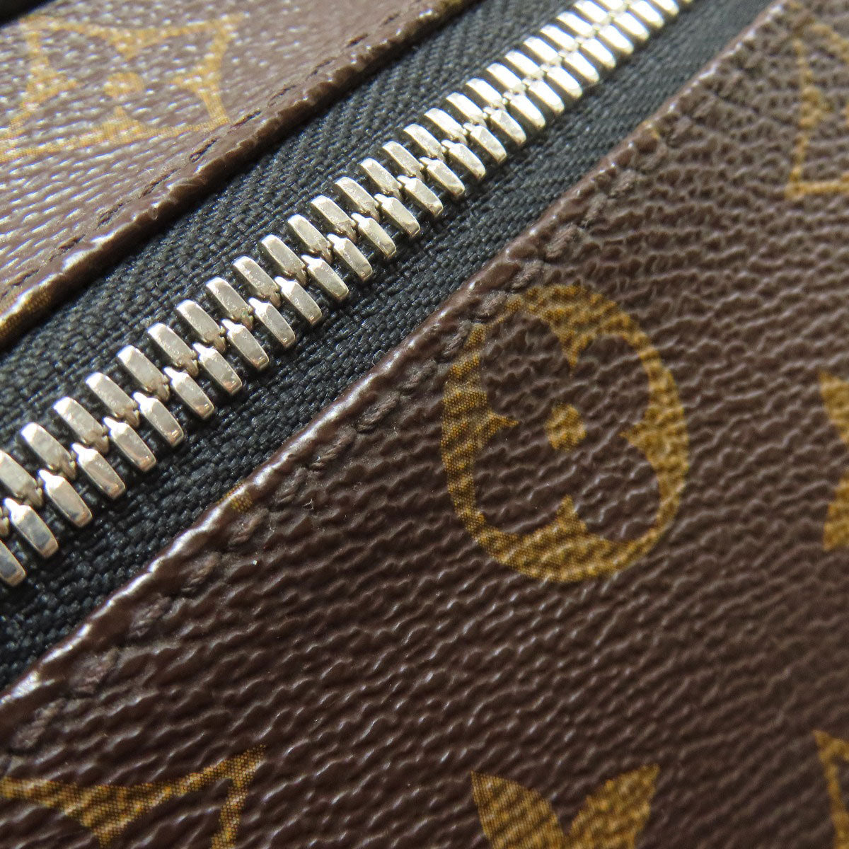 LOUIS VUITTON M42838 Pochette Kasai business bag Monogram canvas mens [Used]