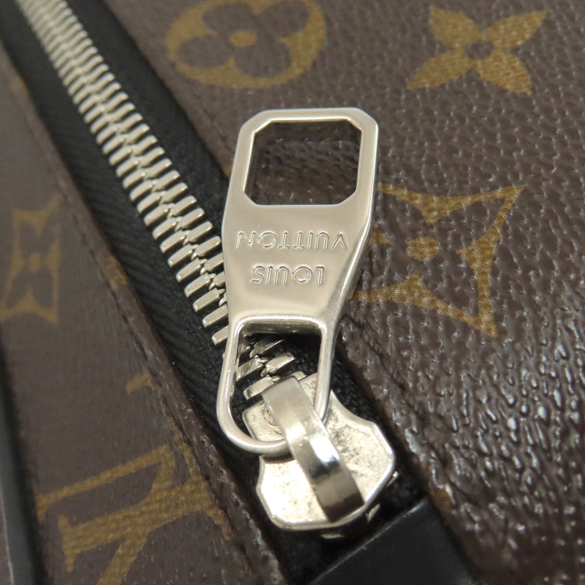 LOUIS VUITTON M42838 Pochette Kasai business bag Monogram canvas mens [Used]