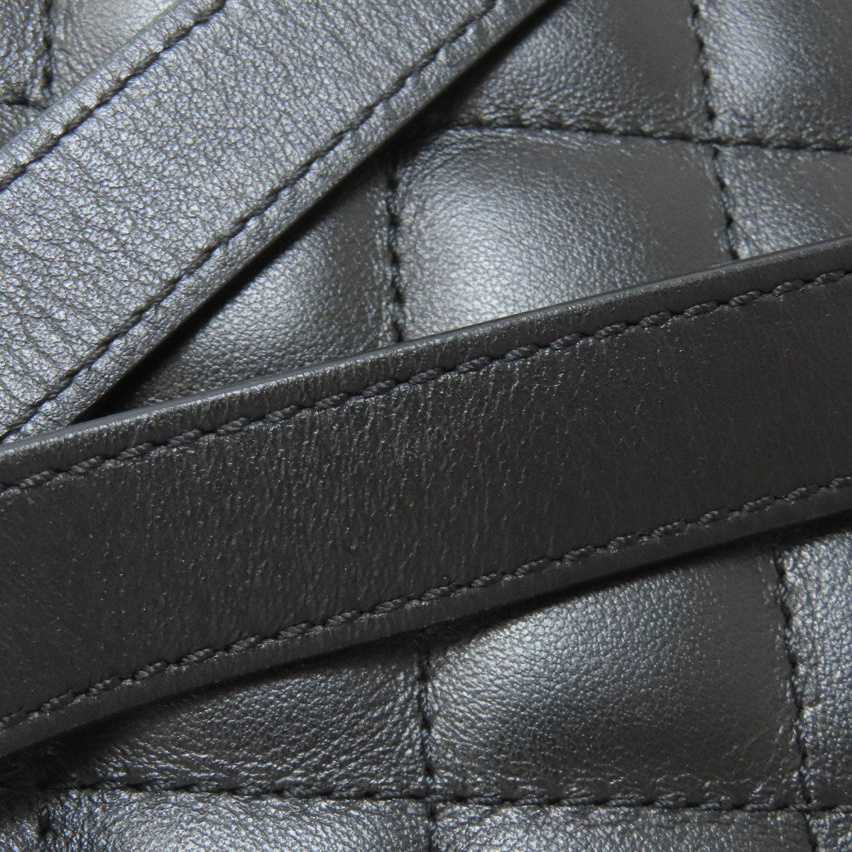 CHANEL Matelasse SilverHardware Hip bag, waist bag Lambskin Ladies [Used]