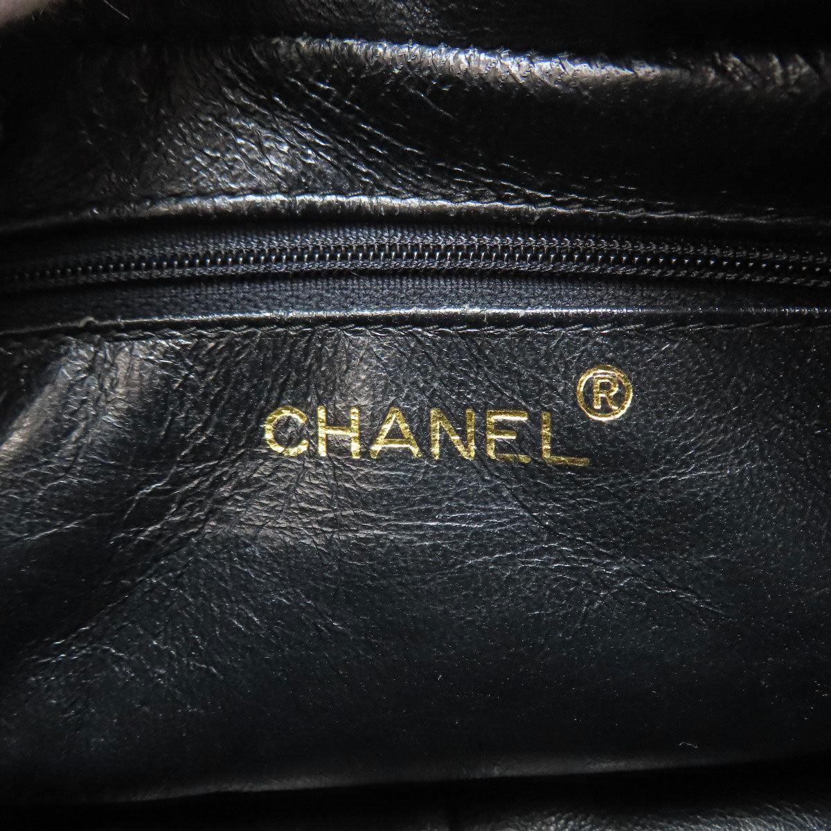 CHANEL ChainShoulder Matelasse GoldHardware Shoulder Bag Lambskin Ladies [Used]