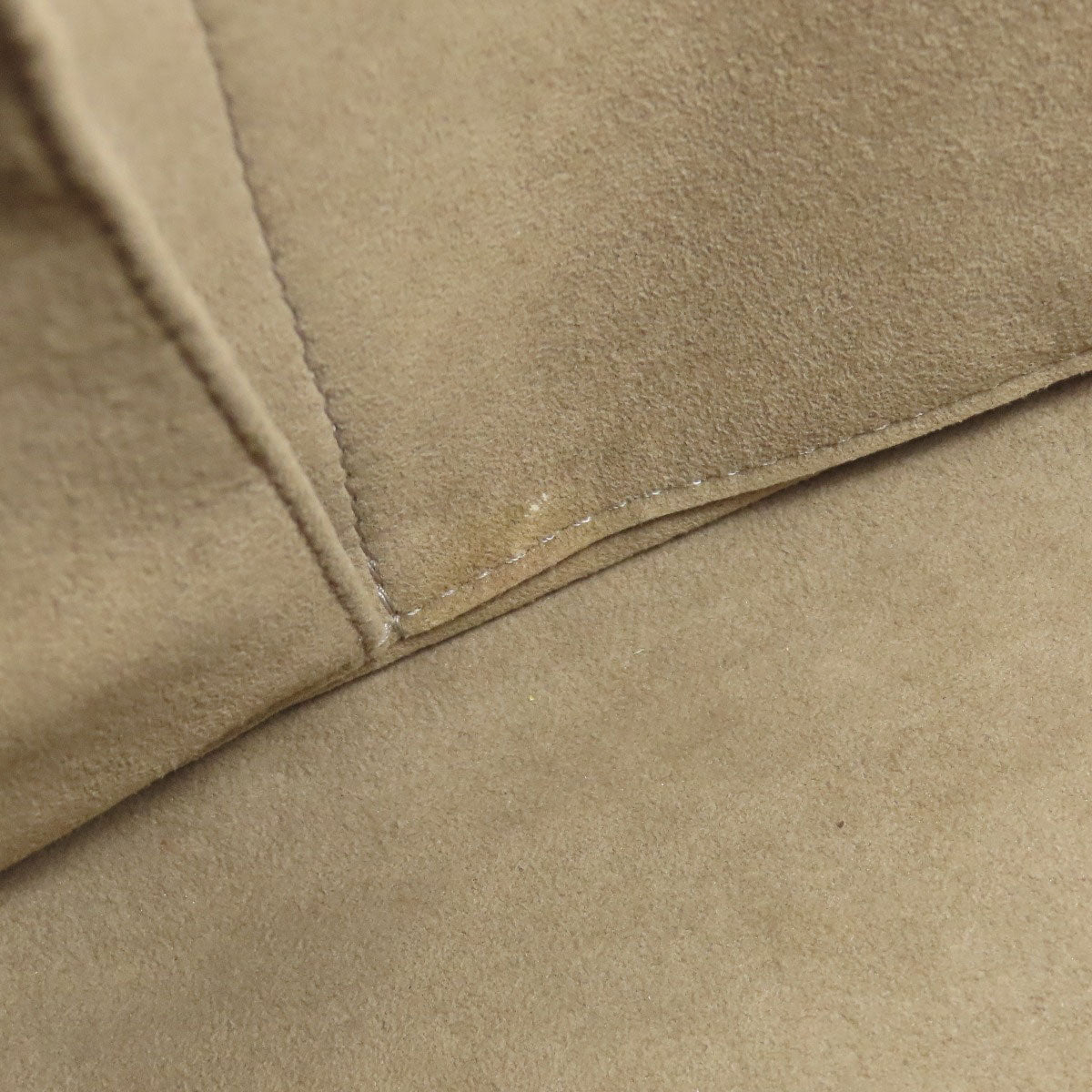 LOUIS VUITTON M92662 Trueville Handbag Monogram Multicolore canvas Ladies [Used]