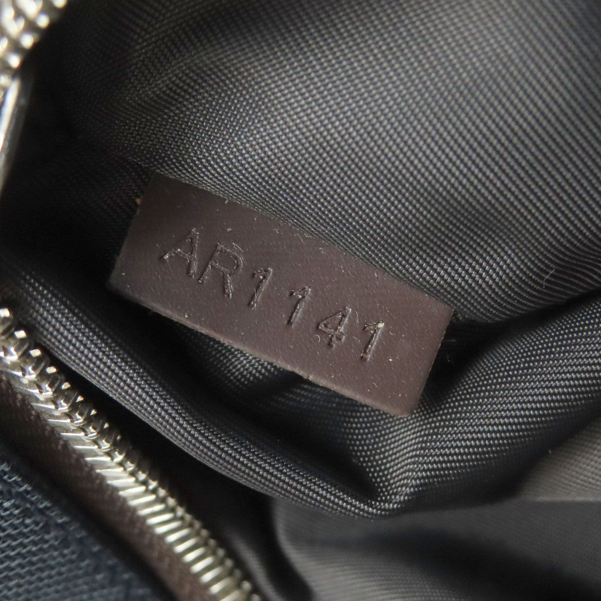 LOUIS VUITTON M41128 Acrobat body bag Damier Geant mens [Used]