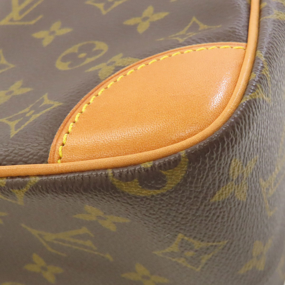 LOUIS VUITTON M45244 Nile Shoulder Bag Monogram canvas Ladies [Used]