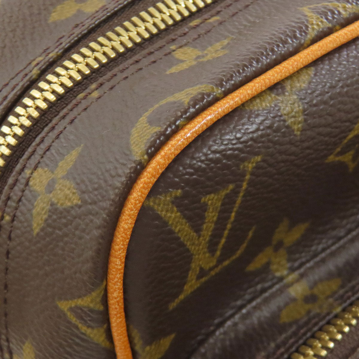 LOUIS VUITTON M45244 Nile Shoulder Bag Monogram canvas Ladies [Used]