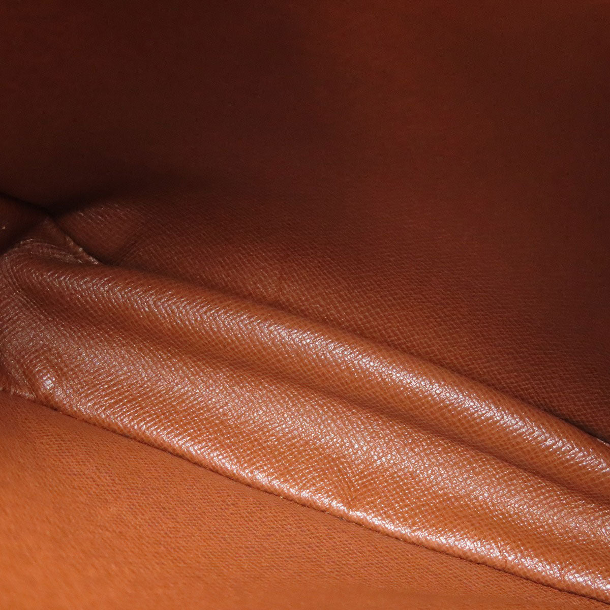 LOUIS VUITTON M45236 Amazon Shoulder Bag Monogram canvas Ladies [Used]