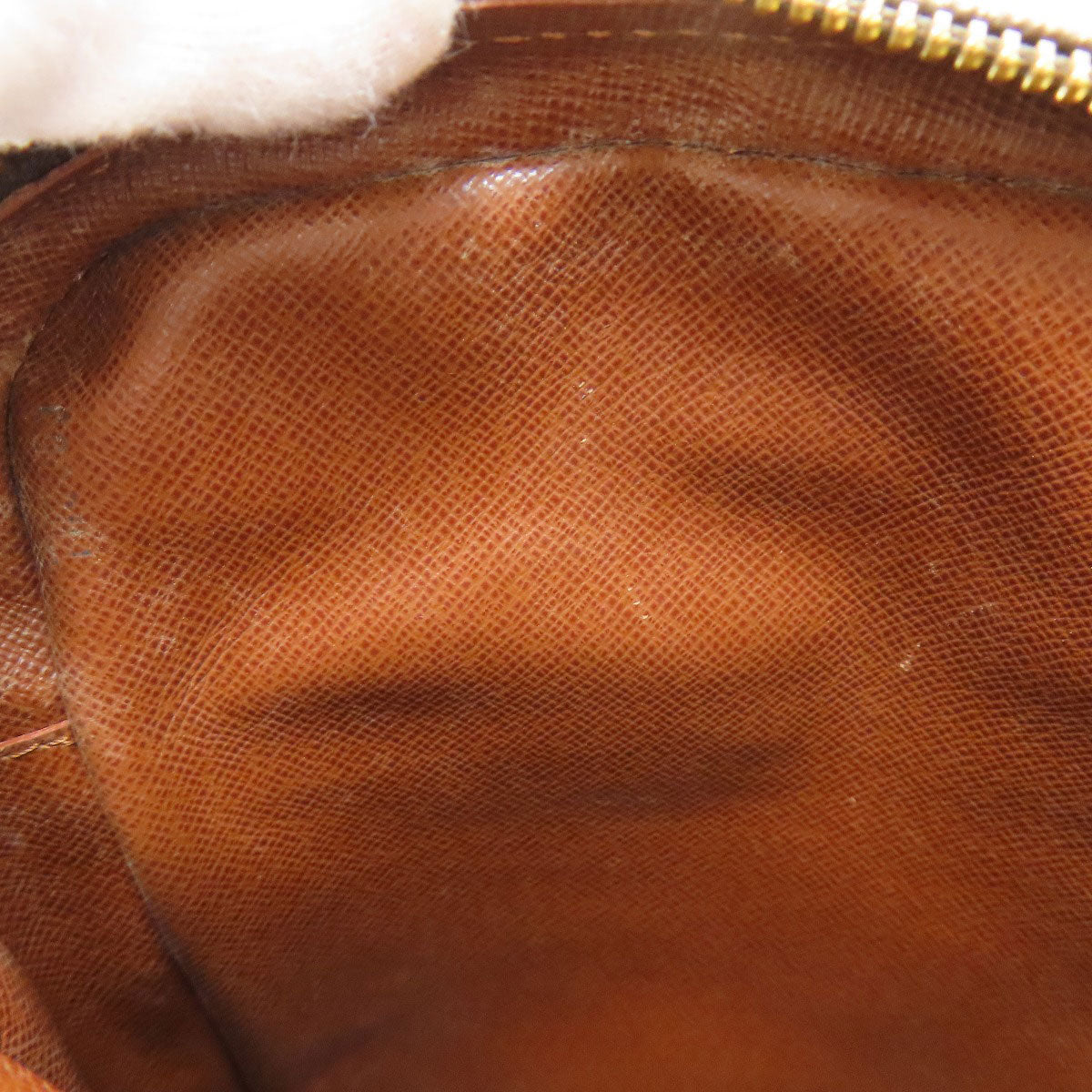 LOUIS VUITTON M45236 Amazon Shoulder Bag Monogram canvas Ladies [Used]