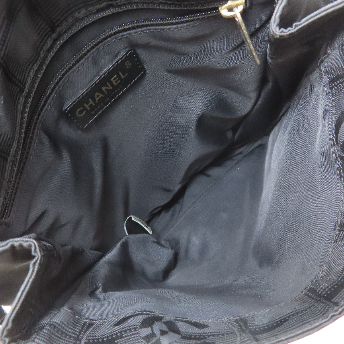 CHANEL New Travel Line Gold Hardware Shoulder Bag Nylon jacquard Ladies [Used]