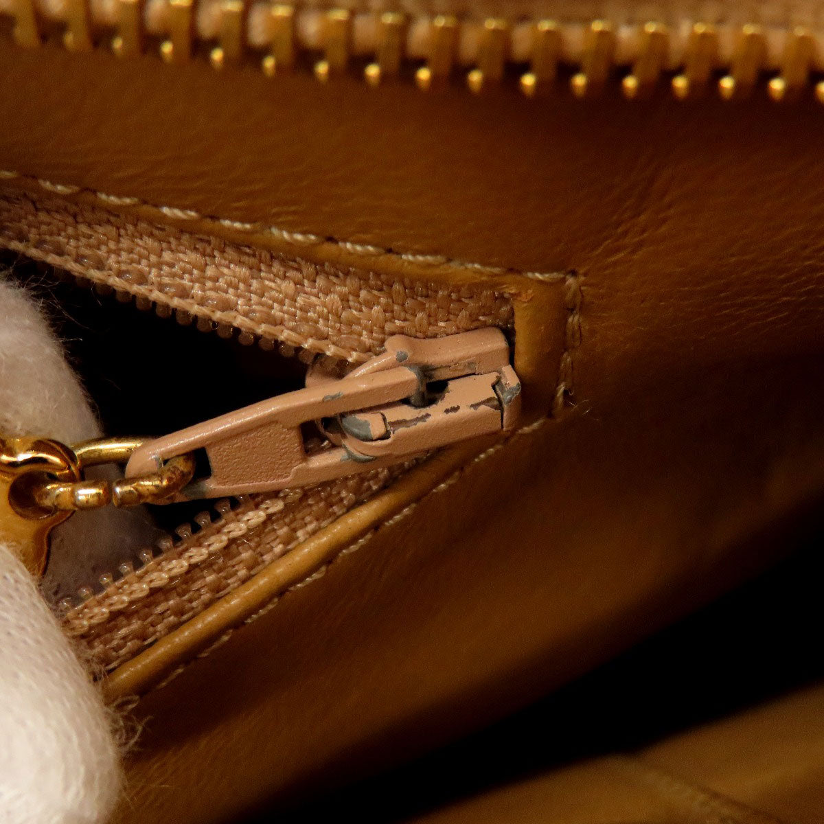 CHANEL Medallion GoldHardware Tote Bag Grained Calfskin Skin Ladies [Used]