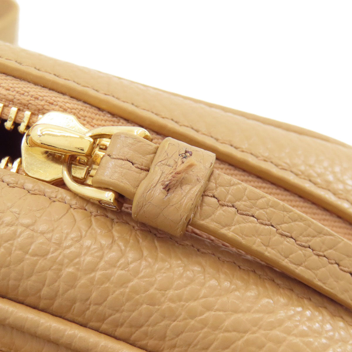 Salvatore Ferragamo Vara ribbon Shoulder Bag Leather Ladies [Used]
