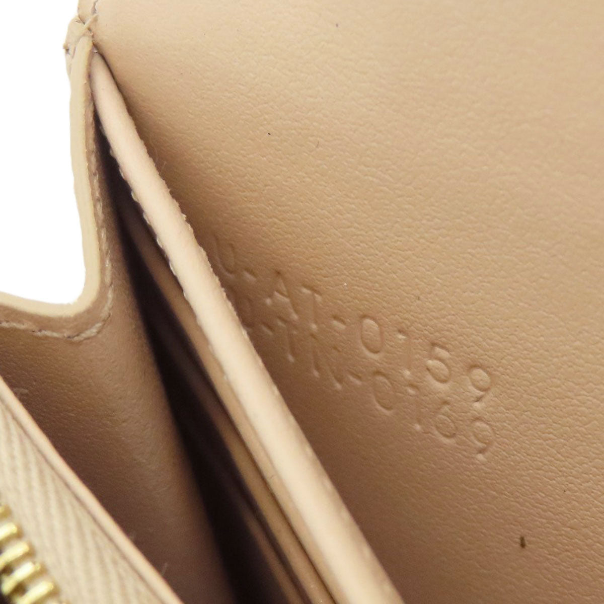 CELINE logo Long wallet (with coin pocket) Leather Ladies [Used]