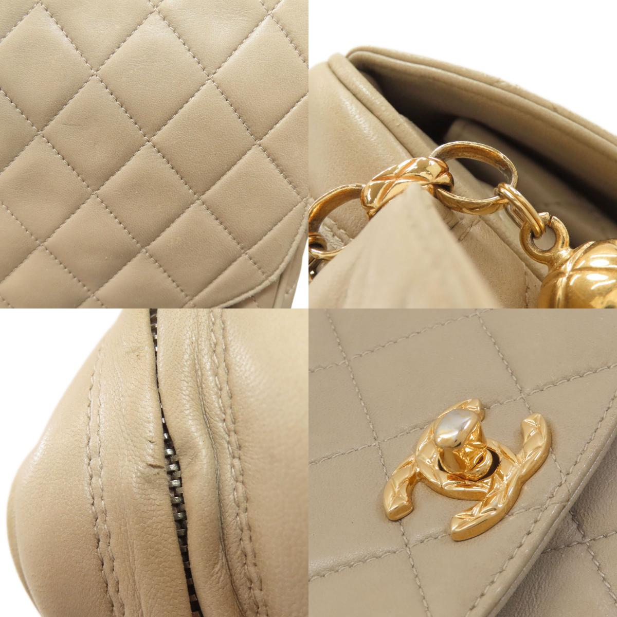 CHANEL Matelasse GoldHardware Shoulder Bag Lambskin Ladies [Used]