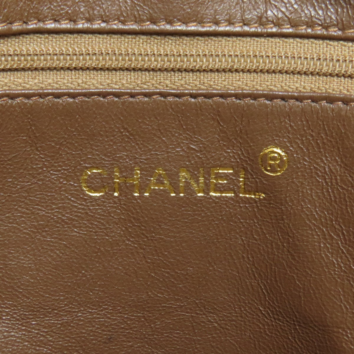 CHANEL Matelasse GoldHardware Shoulder Bag Lambskin Ladies [Used]