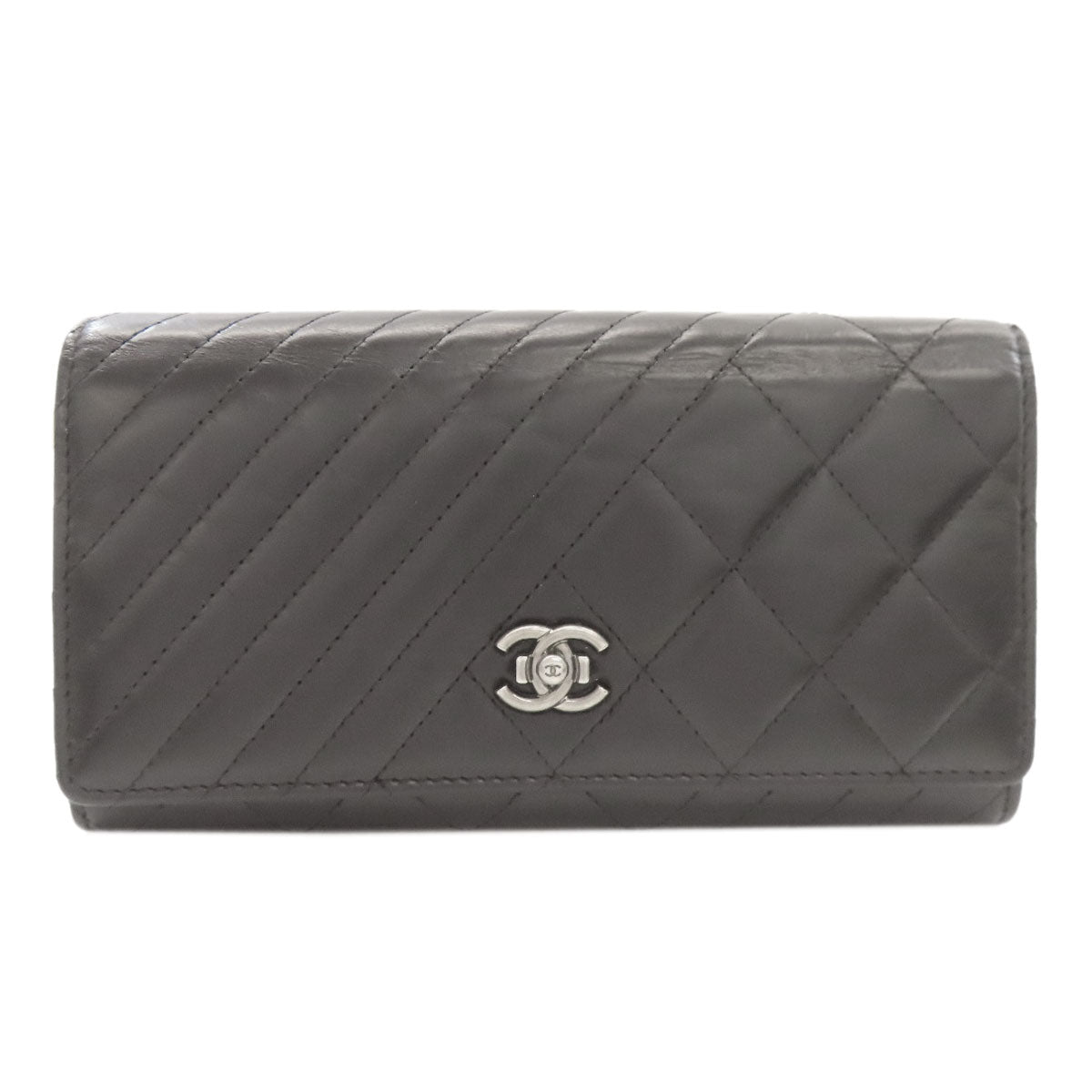 CHANEL Chevron Matelasse SilverHardware Long wallet (with coin pocket) Calf Ladies [Used]