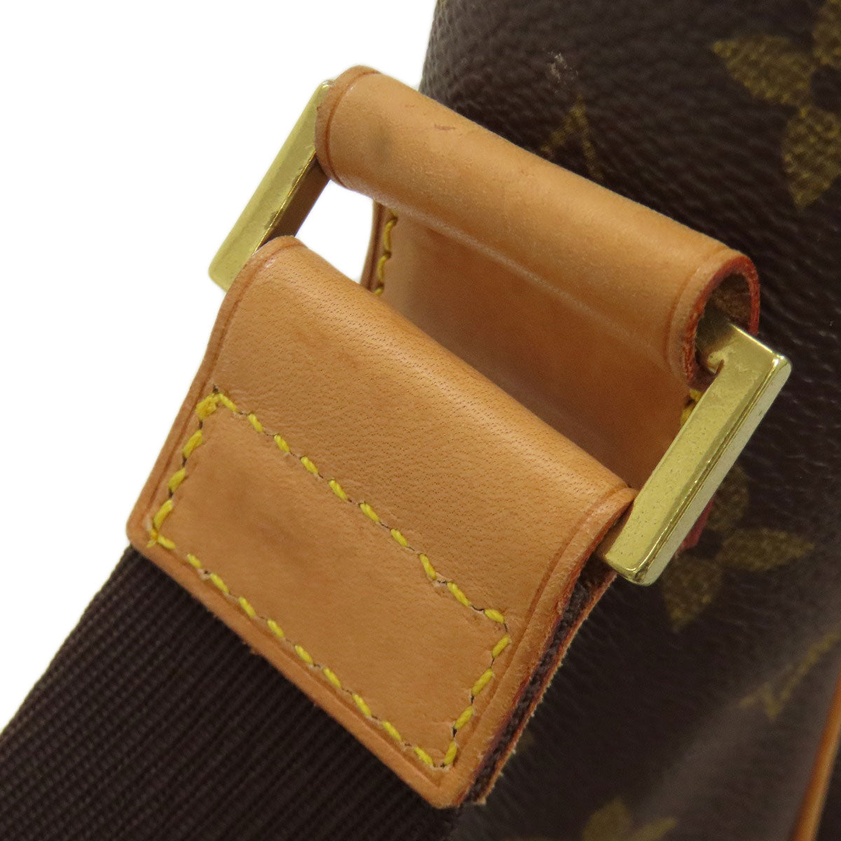 LOUIS VUITTON M45257 Aves Shoulder Bag Monogram canvas Ladies [Used]