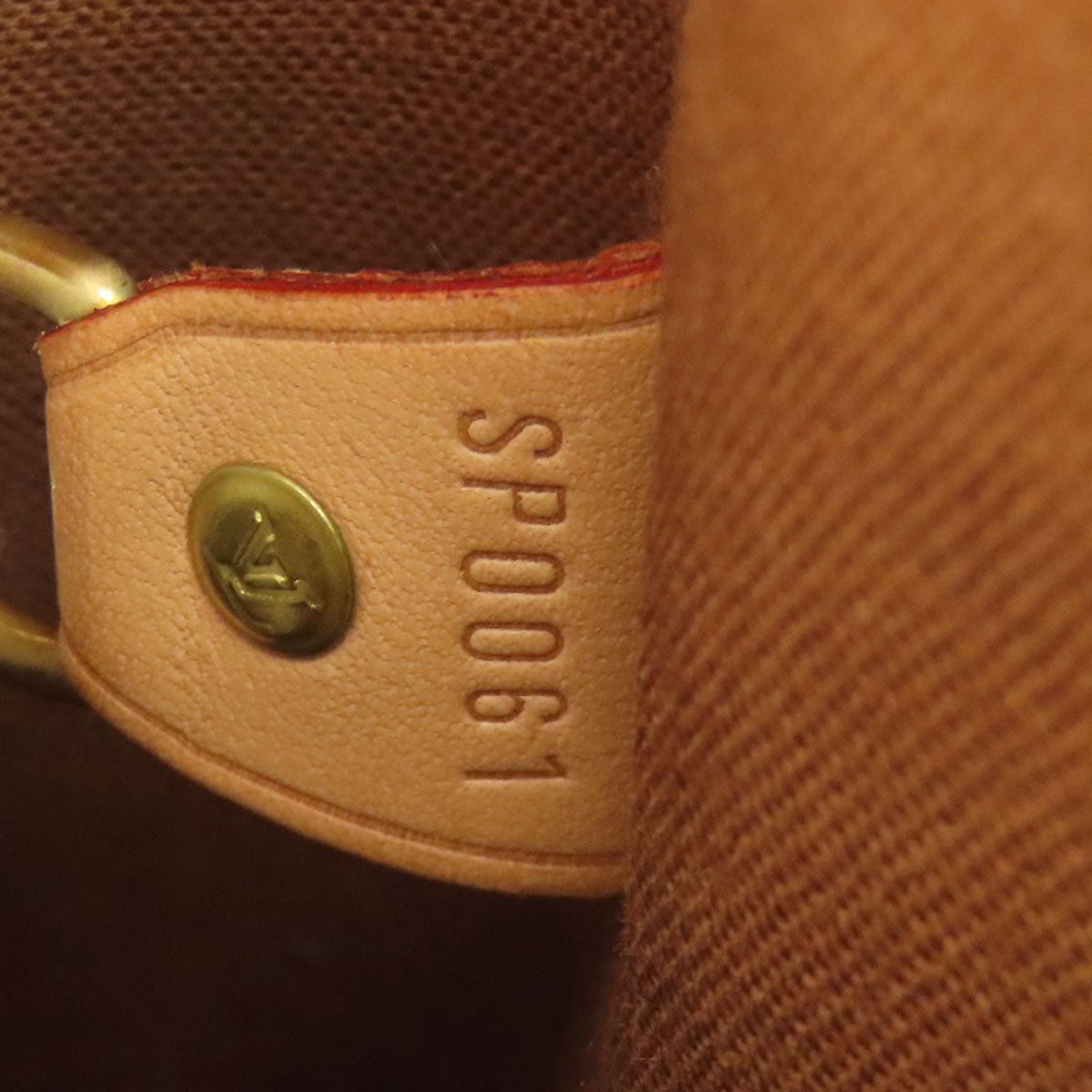 LOUIS VUITTON M45257 Aves Shoulder Bag Monogram canvas Ladies [Used]