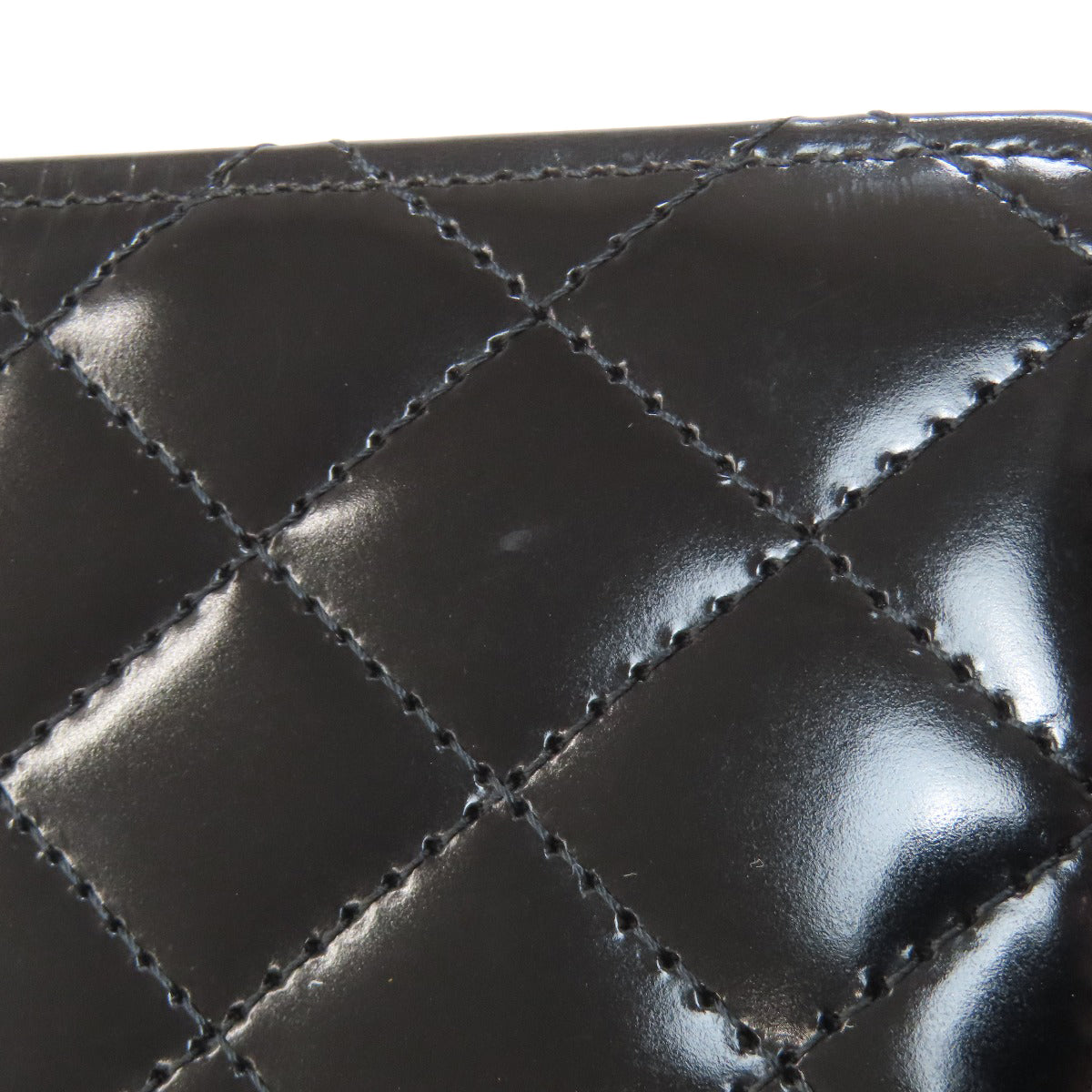 CHANEL ChainShoulder Matelasse GoldHardware Shoulder Bag Calf Ladies [Used]