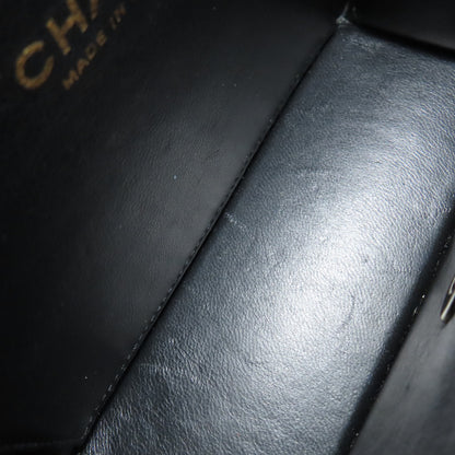 CHANEL ChainShoulder Matelasse GoldHardware Shoulder Bag Calf Ladies [Used]