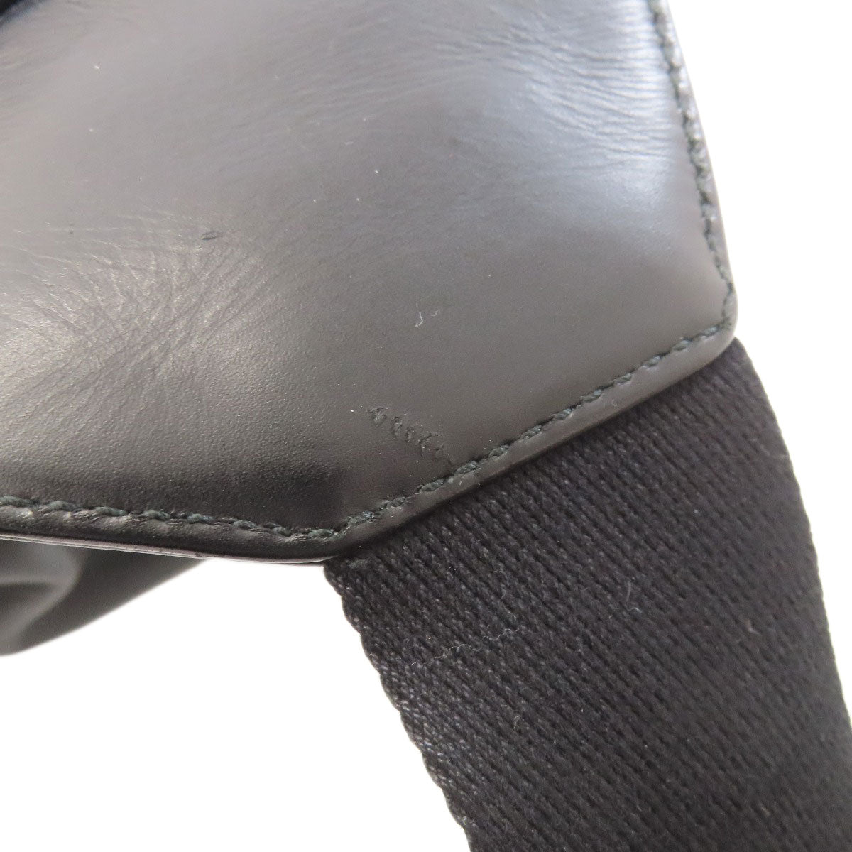 BOTTEGA VENETA Intrecciato body bag Calf Ladies [Used]