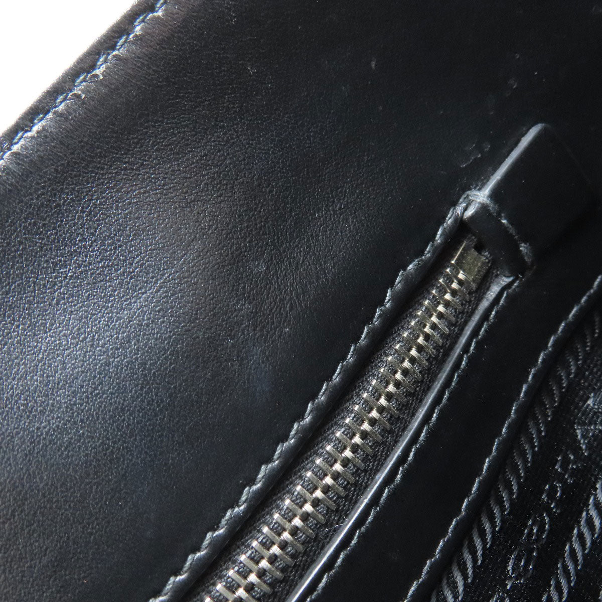 PRADA Logo Hardware Tote Bag Safiano Ladies [Used]