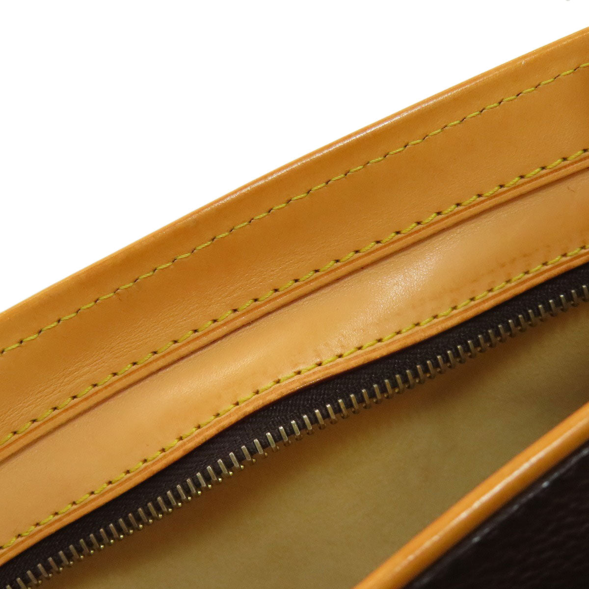 LOUIS VUITTON M40045 Hudson GM Shoulder Bag Monogram canvas Ladies [Used]