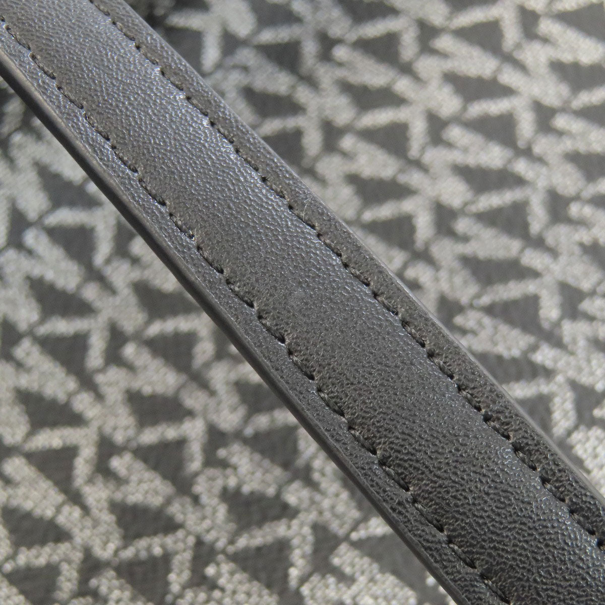 Michael Kors MK signature Tote Bag PVC Ladies [Used]