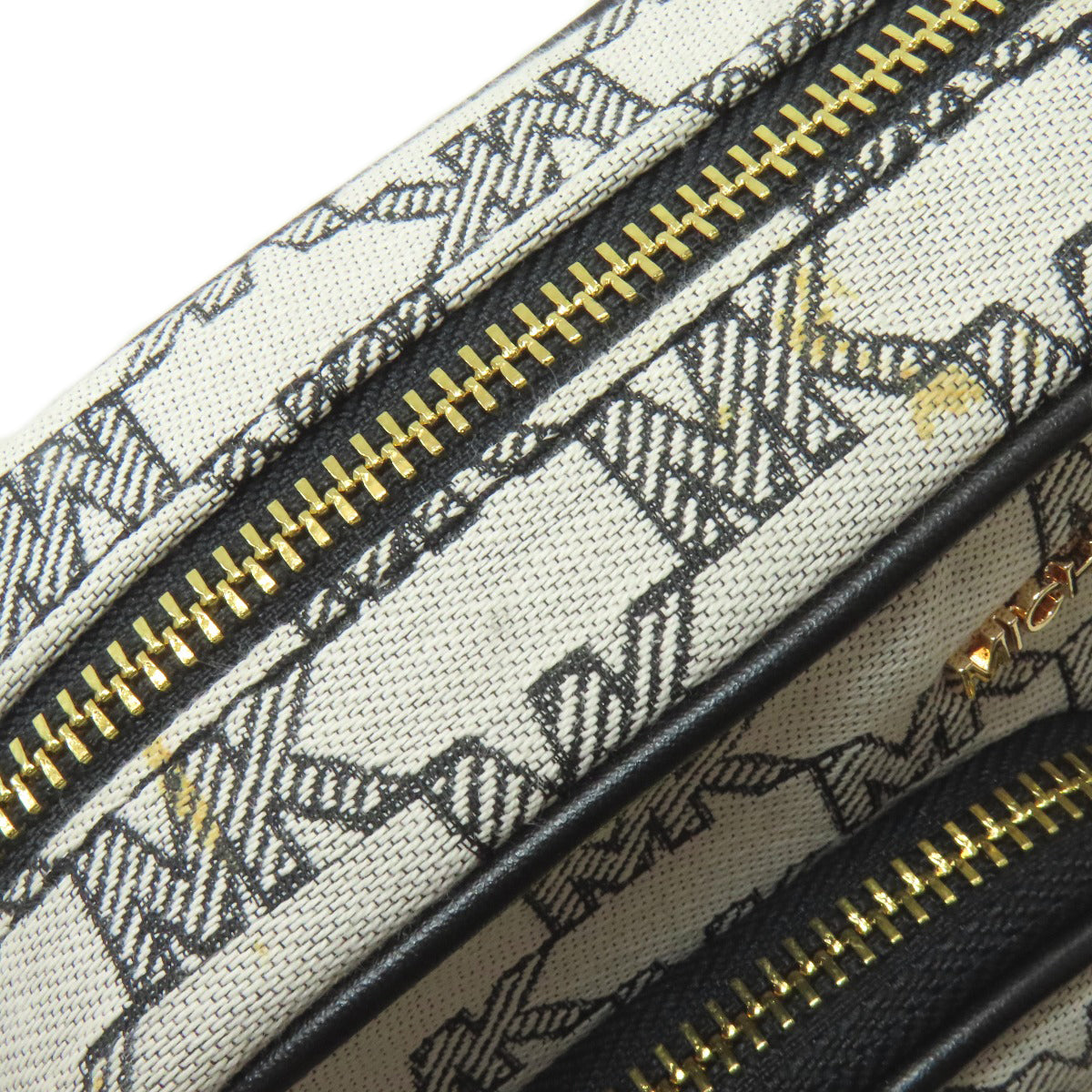 Michael Kors MK signature Shoulder Bag Canvas Ladies [Used]