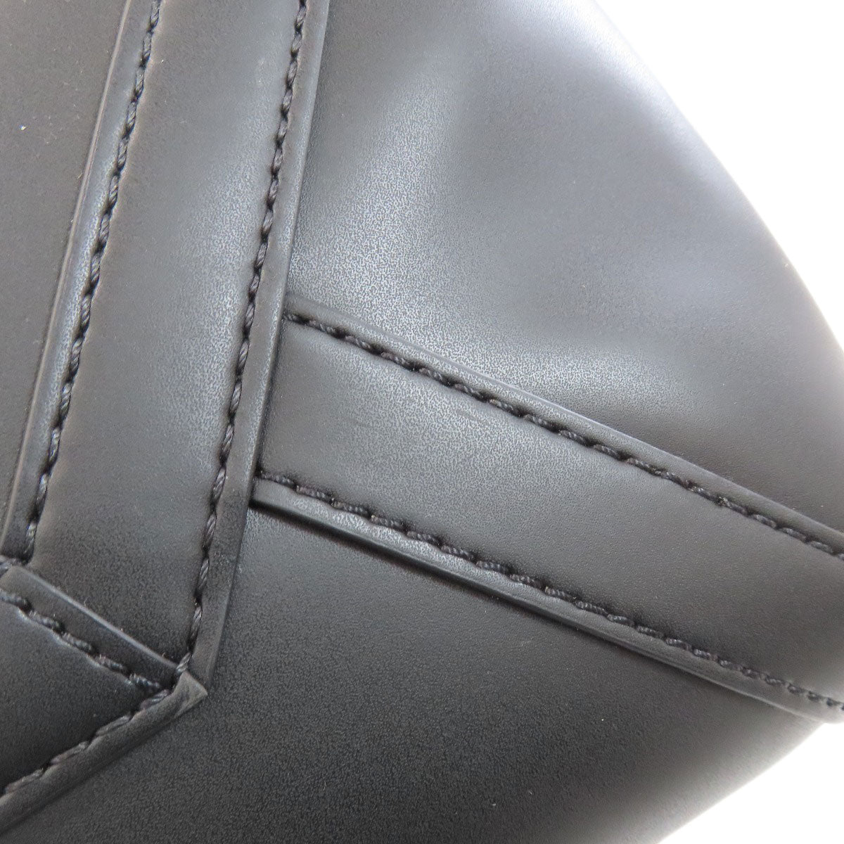 VALENTINO VLTN Handbag Calf Ladies [Used]