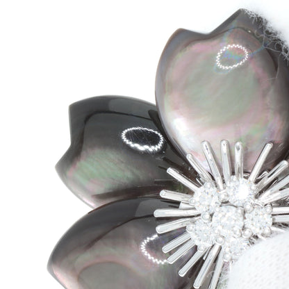 Van Cleef & Arpels Rose de Noel Clip, Medium Model, Grey Mother-of-Pearl with Diamond Brooch K18 White Gold Ladies [Used]