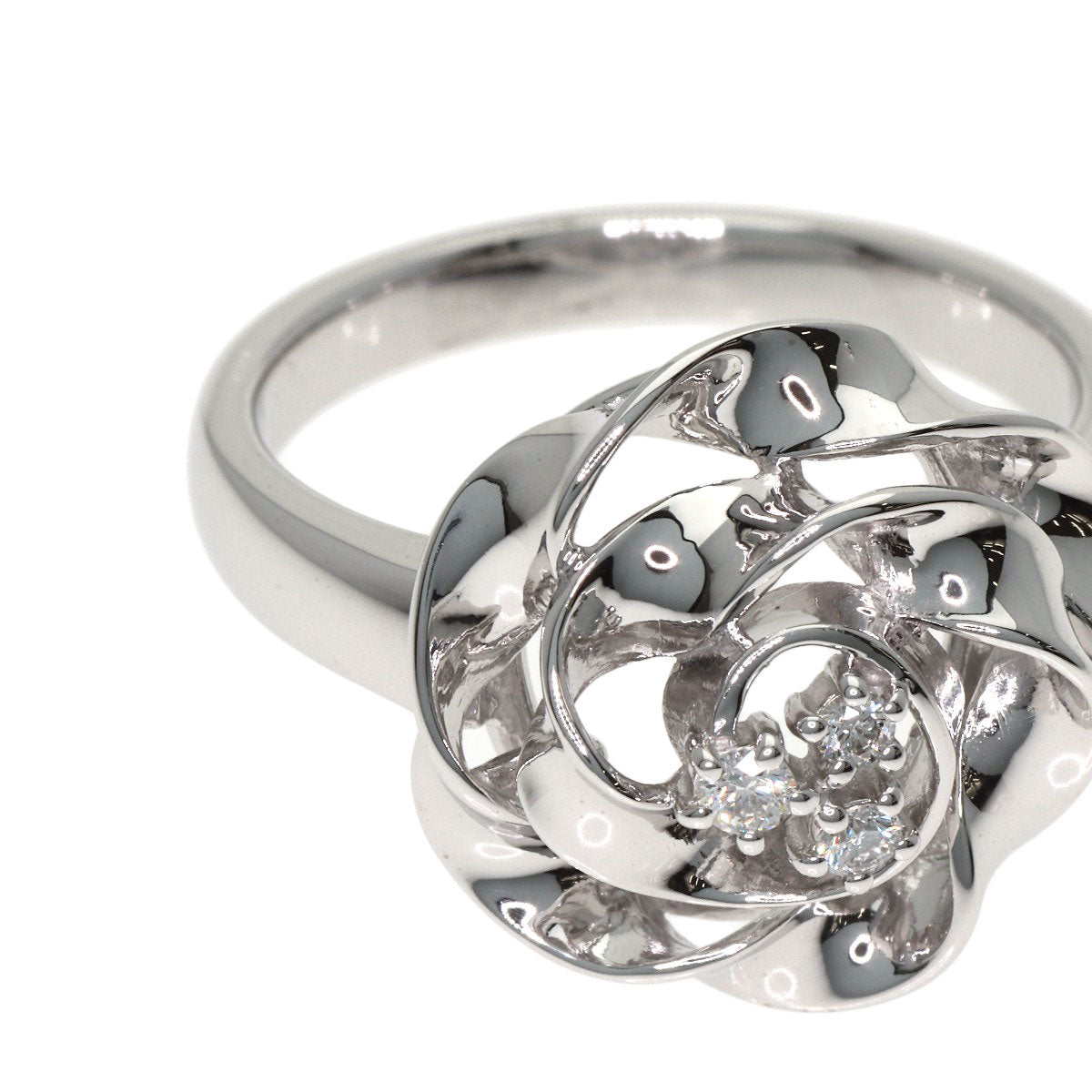 TASAKI Flower motif Diamond Ring K18 White Gold Ladies [Used]
