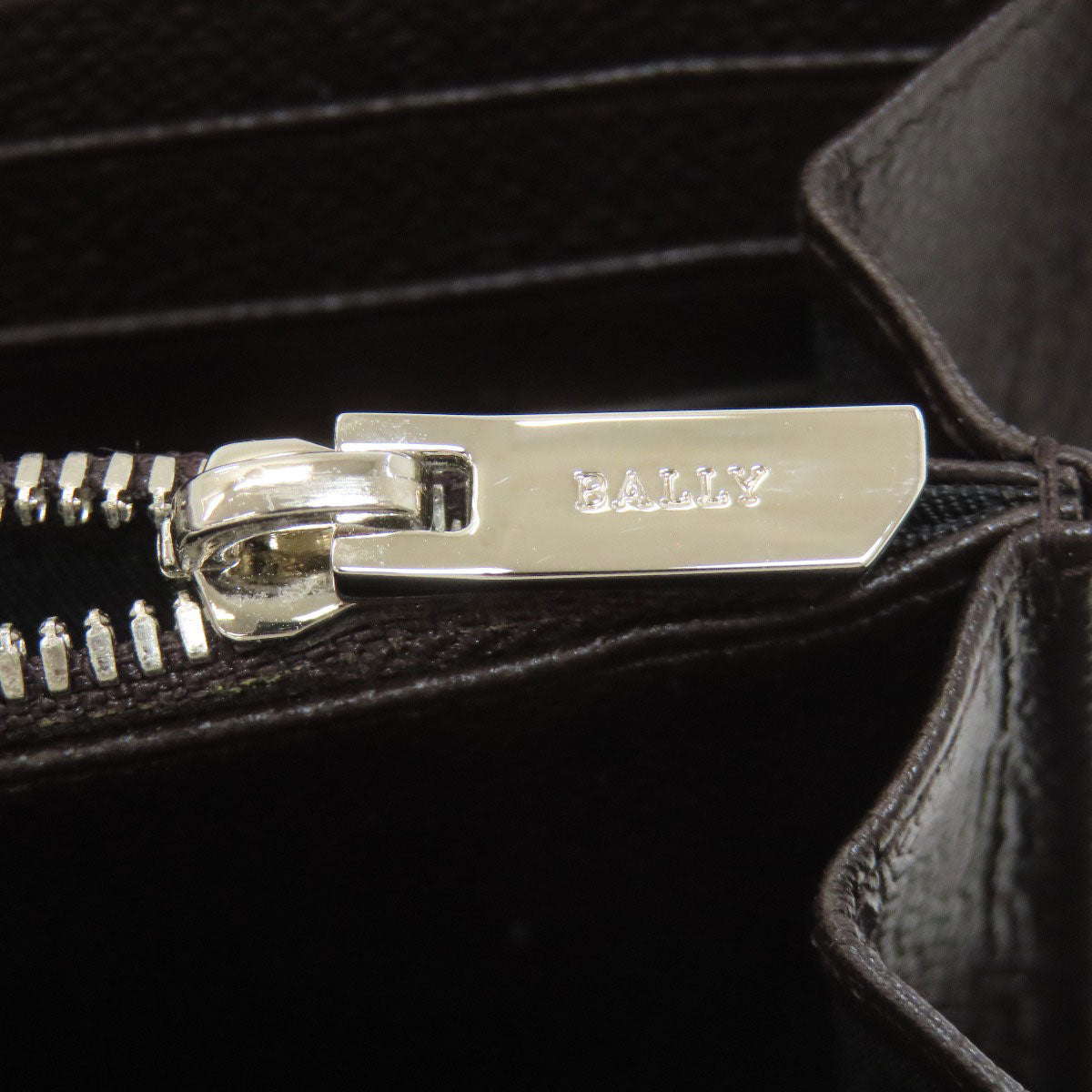 BALLY logo Long wallet (with coin pocket) Leather Ladies [Used]