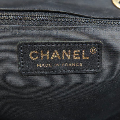CHANEL ChainShoulder Matelasse GoldHardware Shoulder Bag Lambskin Ladies [Used]