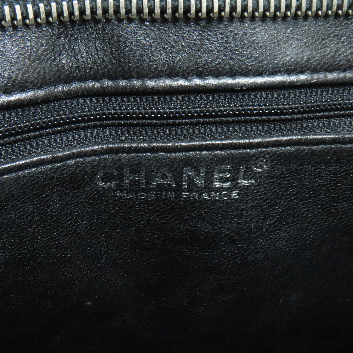 CHANEL Medallion SilverHardware Tote Bag Grained Calfskin Skin Ladies [Used]
