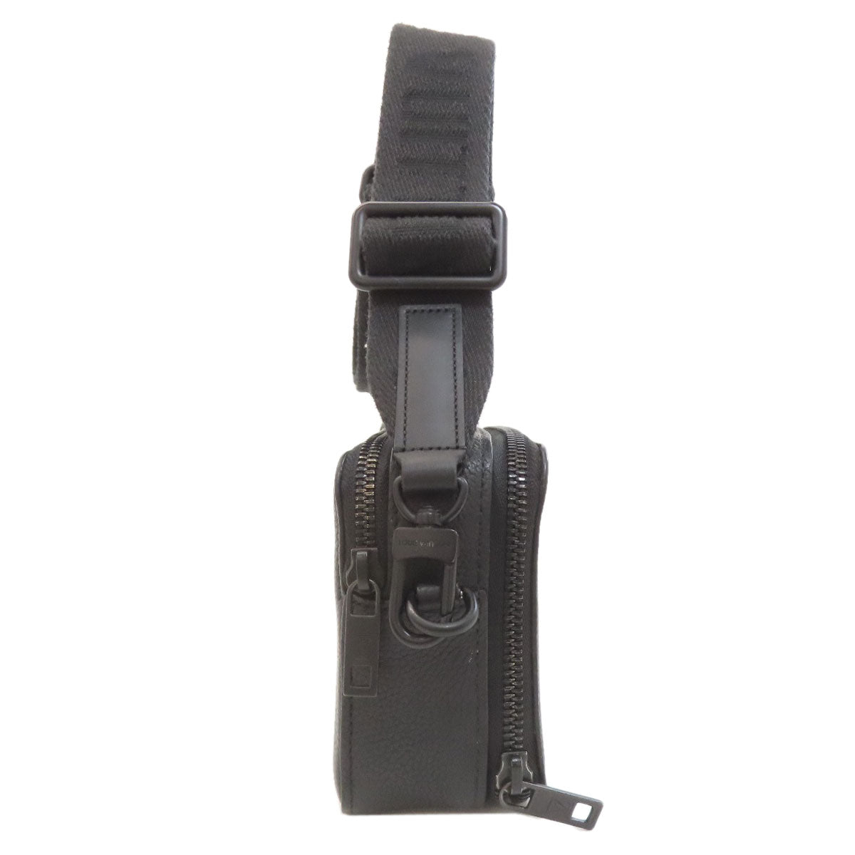 LOUIS VUITTON M59161 Alpha Wearable Wallet Aerogram Shoulder Bag Taurillon Clemence mens [Used]